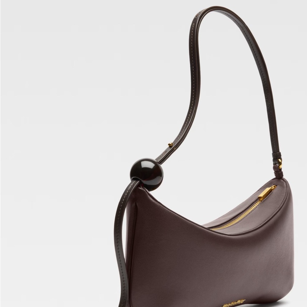 Elegant Brown Leather Shoulder Bag